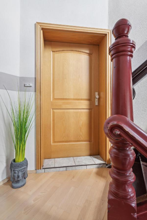Schoenes Ferien-Appartement Fuer Bis Zu 6 Personen Halberstadt Exterior photo